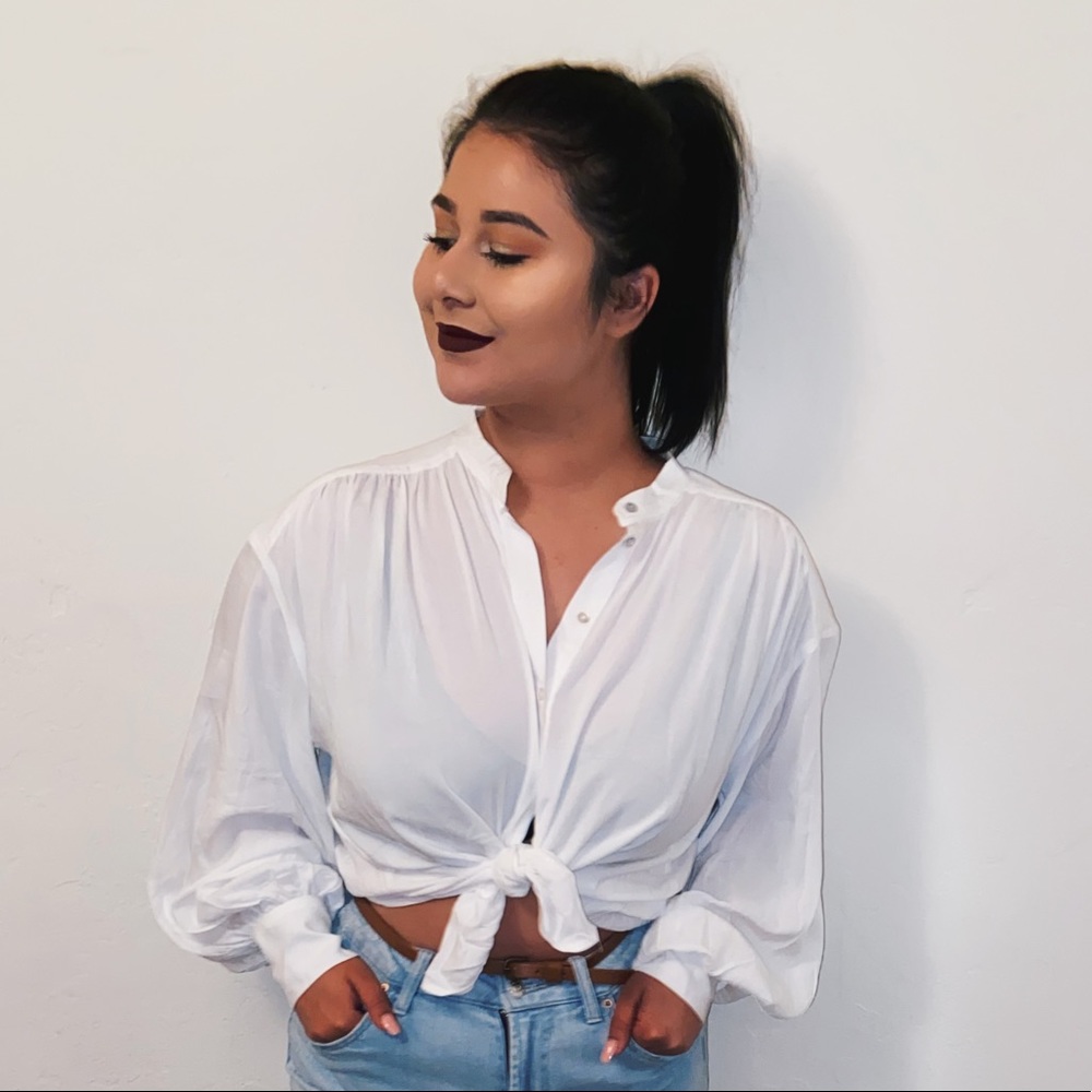 White H&M top
